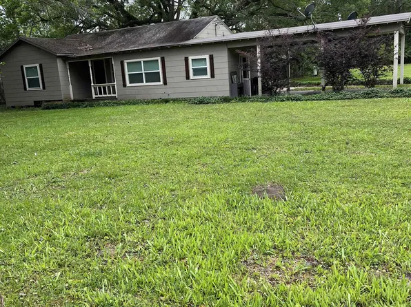 14366 Boondocks Rd, Beaumont, TX 77705