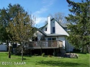 10371 Parkers Rd, Parkers Prairie, MN 56361