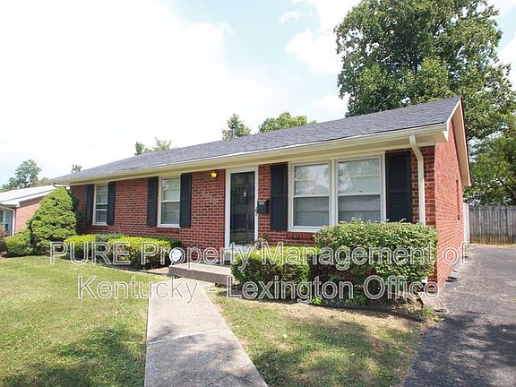 2nd image of 3540 King Arthur Dr