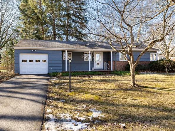 1 Milford Rd, Rochester, NY 14625
