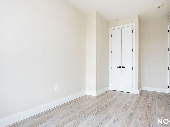 4th image of 375 Knickerbocker Ave #4G