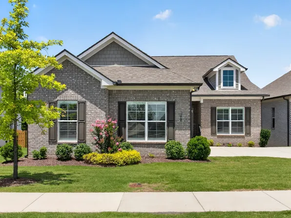 6541 Frye Ln, Hermitage, TN 37076