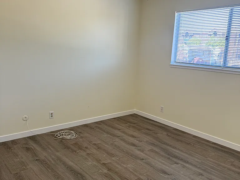 1601 Laguna St #1 — Photo 7