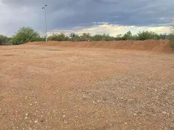 17963 W PATRICK Lane #5, Surprise, AZ 85387