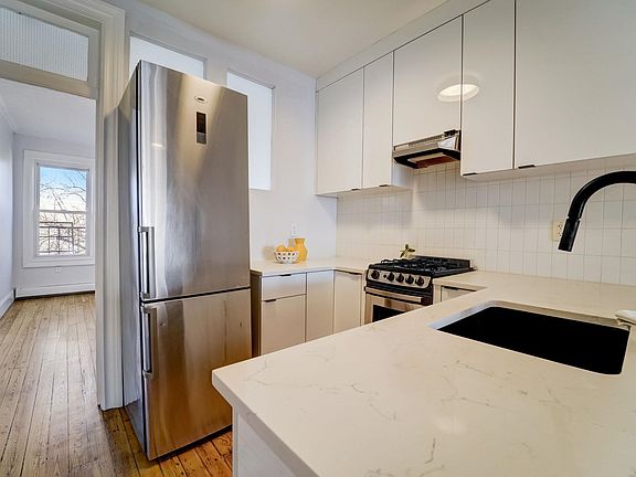4th image of 57 Monitor St #1