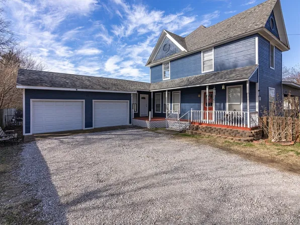 213 W McKennon Rd, Calera, OK 74730