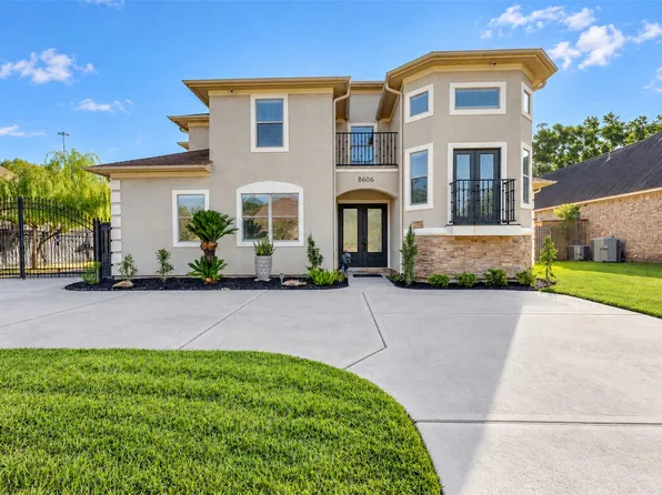 8606 Argentina St, Houston, TX 77040