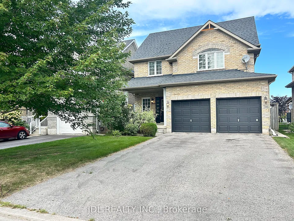 36 Laurelbank Cres