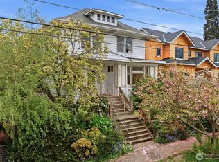 6238 Woodlawn Ave N, Seattle, WA 98103