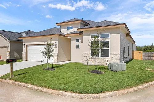 406 Park Cir Photo 1
