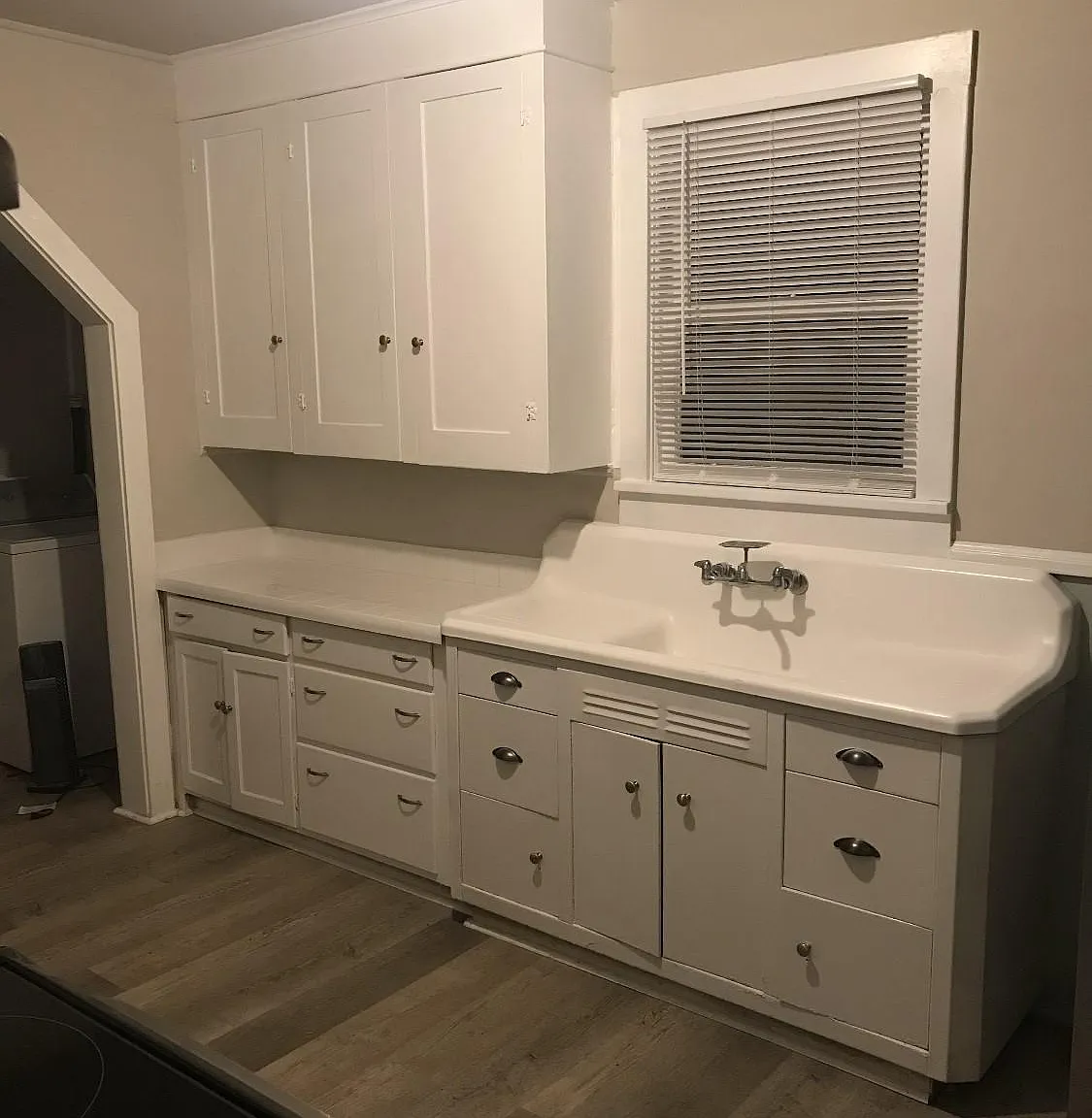 2 bed, 930 sqft, $1,650 — Photo 2