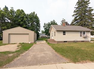 203 1st St NW, Wadena, MN 56482
