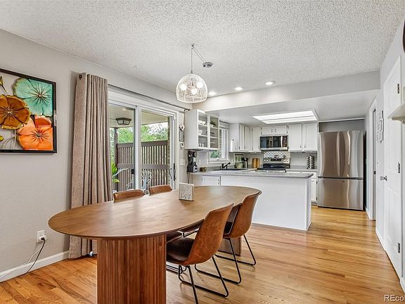 5th image of 12304 Fillmore Court