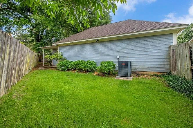 4012 Dutchess Ct — Photo 16