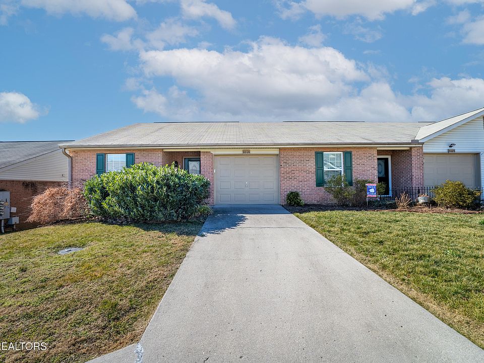 1st image of 8024 Stablegate Way