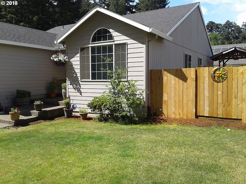 1st image of 3865 SE Bentley St