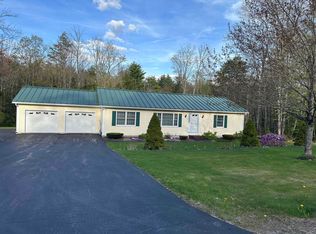 3 Gibson Rd, Hillsboro, NH 03244