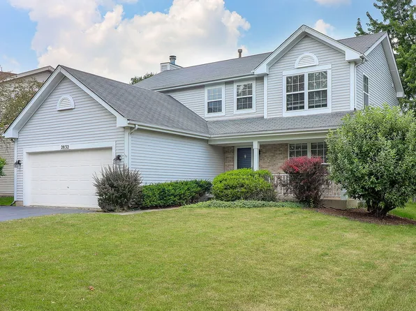 2832 Bluewater Cir, Naperville, IL 60564