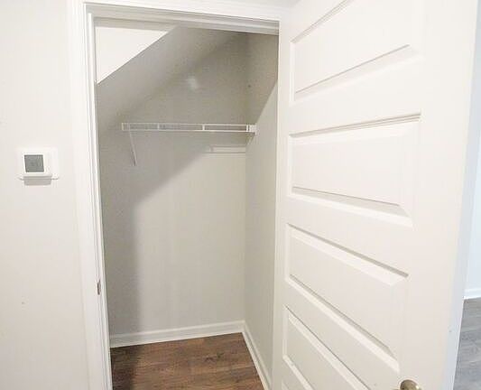 5th image of 432 Coconut Dr
