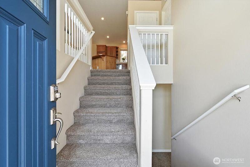 3rd image of 2132 W Honeysett Road