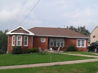 219 W 4th St, Milan, MO 63556