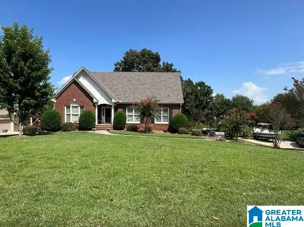 102 Heather Ridge Dr, Pelham, AL 35124