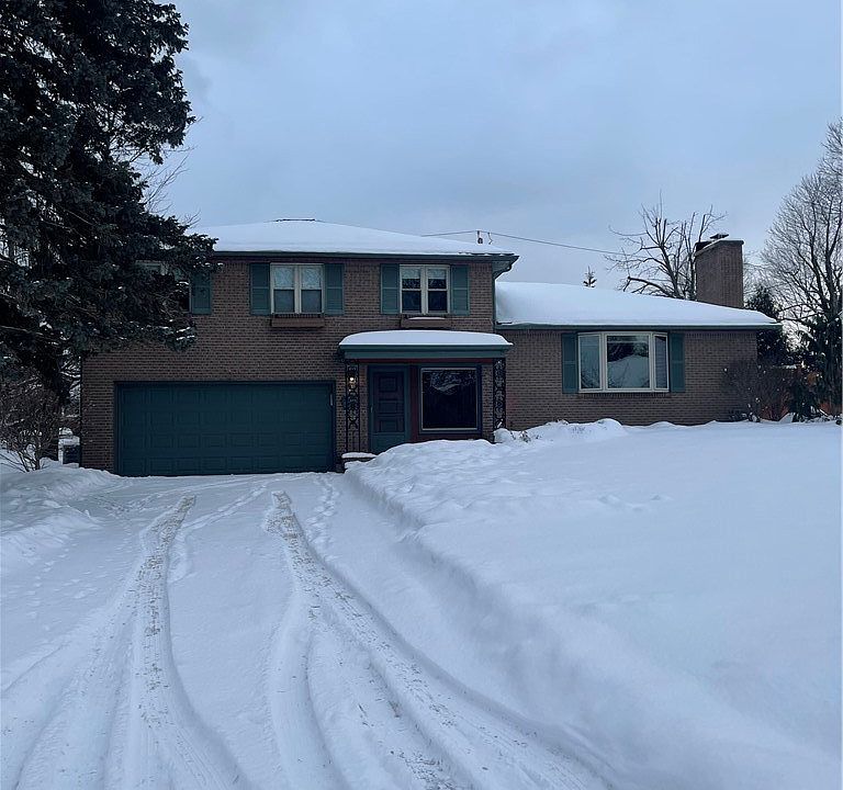 2nd image of 49 Rankin Rd
