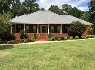 560 Hillsdale Rd, Jasper, AL 35504