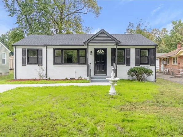 2210 Vermont Ave, Suffolk, VA 23434