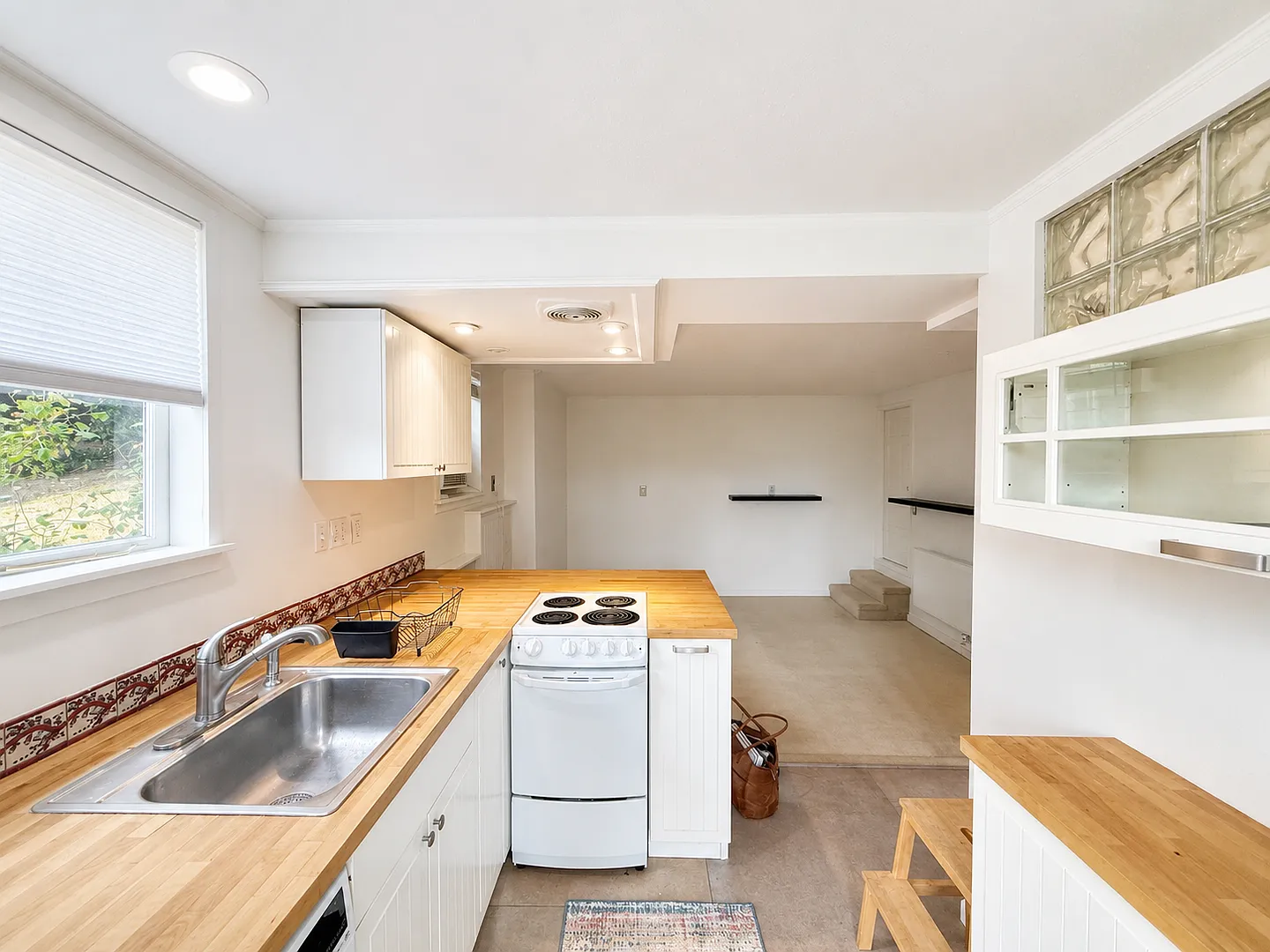 Plumb — Photo 3