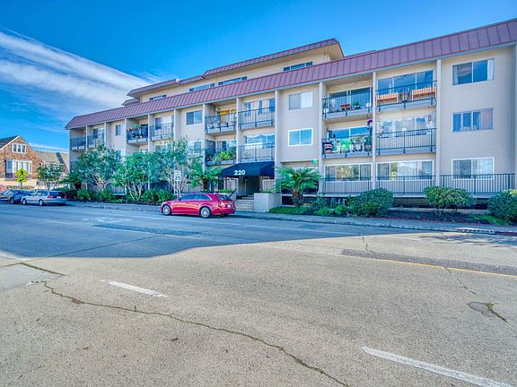 3rd image of 220 Atlantic Ave Unit 305
