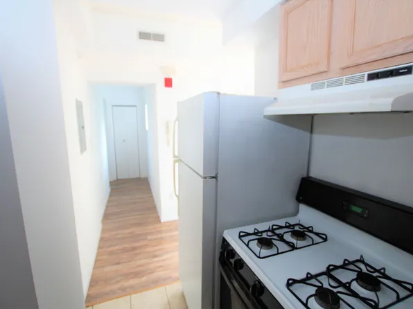 Spacious studio with deck available in NoLibs starting March 1st, 926 N 2nd St E, Philadelphia, PA 19123