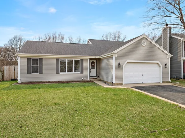 831 Chestnut Ct, Marengo, IL 60152