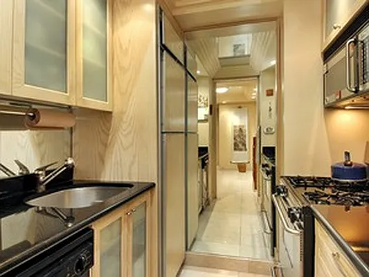 Sold by Corcoran | media 6