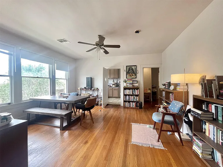 418 Branard St #2 — Photo 7