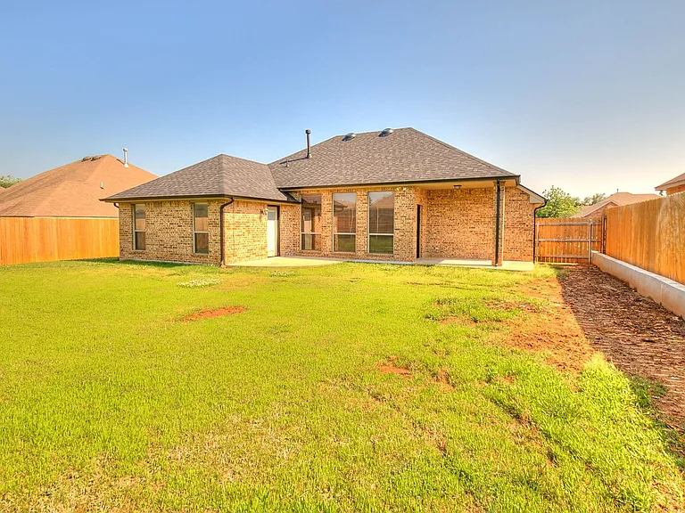 10811 Blue Sky Dr — Photo 42
