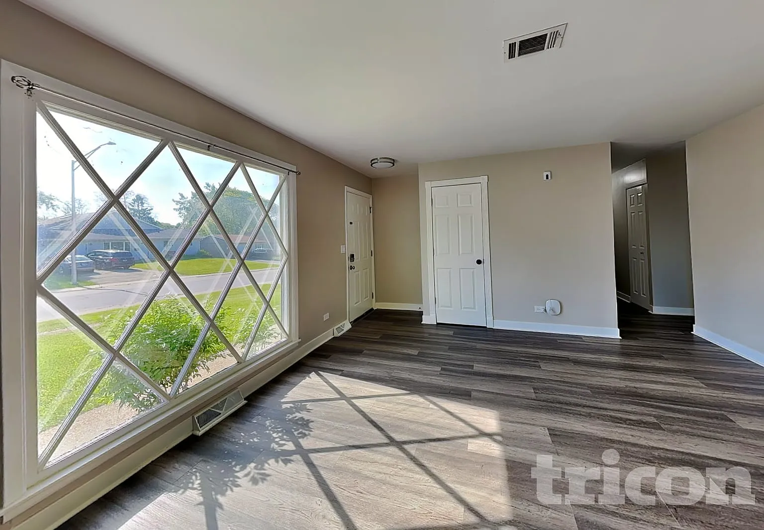 15202 Highland Avenue Orland Park IL — Photo 2