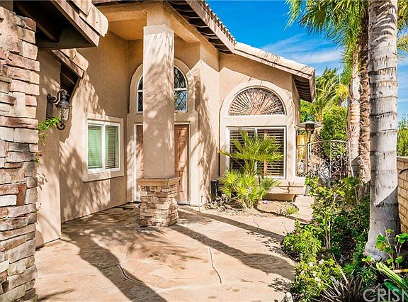 4th image of 30118 Desert Rose Dr