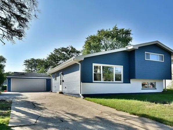 934 S Harvard Ave, Addison, IL 60101