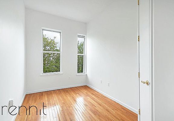 5th image of 294 Troutman St