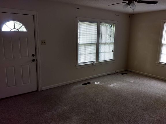 2nd image of 2228 Dawn Dr