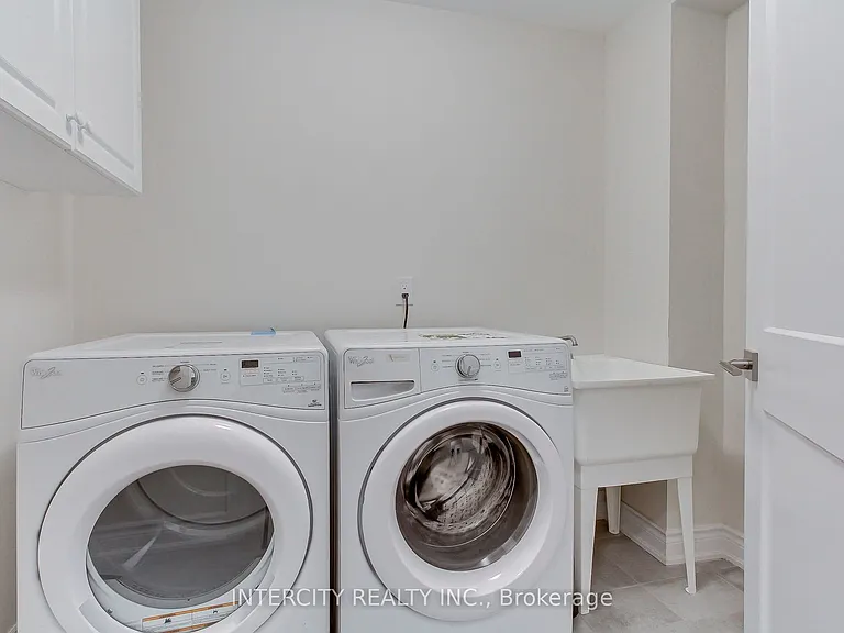 7 Adaskin Ave — Photo 12