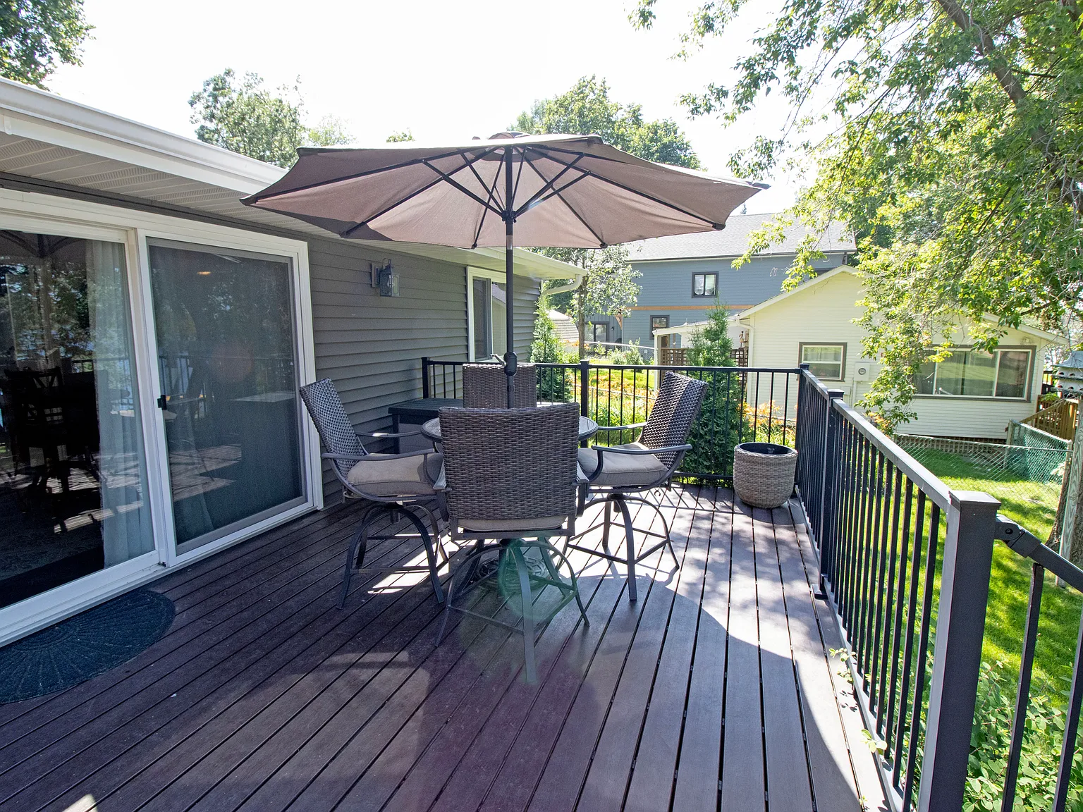 2 bed, 1152 sqft, $4,800 — Photo 3