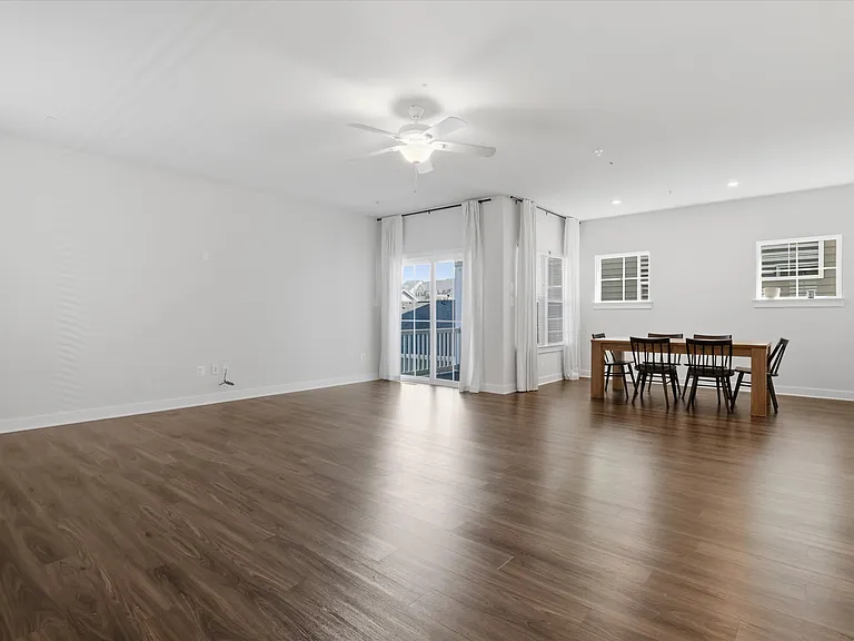 21839 Clarksburg Rd — Photo 10