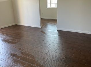 325 16th St #C, Huntington Beach, CA 92648