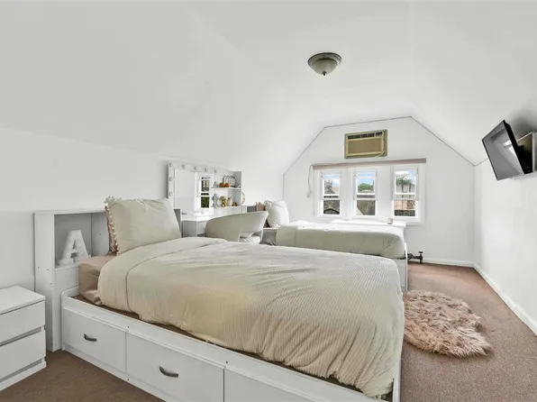 114-11 86th Avenue image 31 of 59