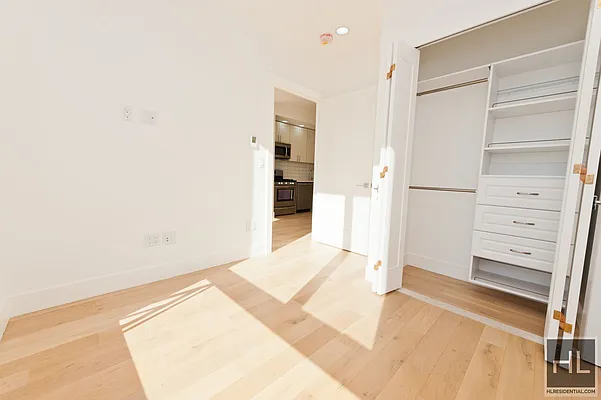 Rented by Highline Residential | media 51