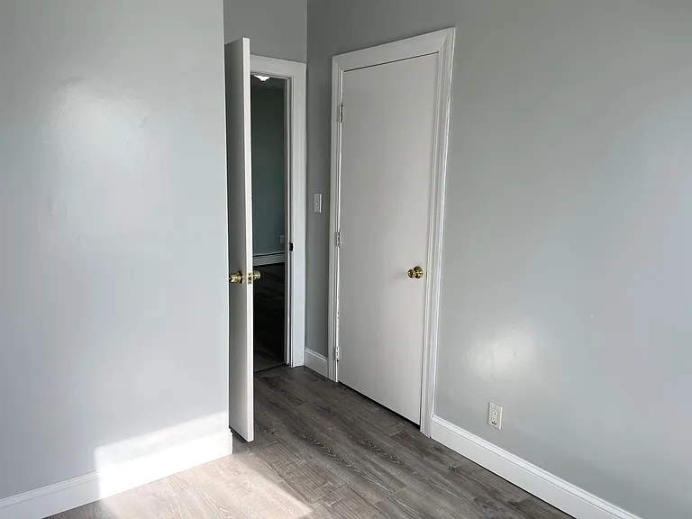 233 Division St #2W — Photo 11