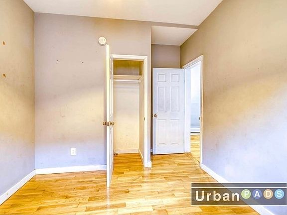 3rd image of 1601 Park Pl #E1