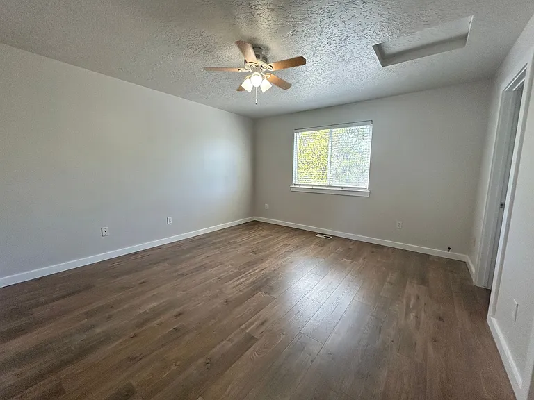 2225 W Steely Ct — Photo 18